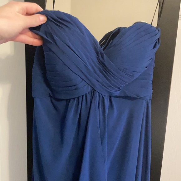 Gown - Picture 2 of 4